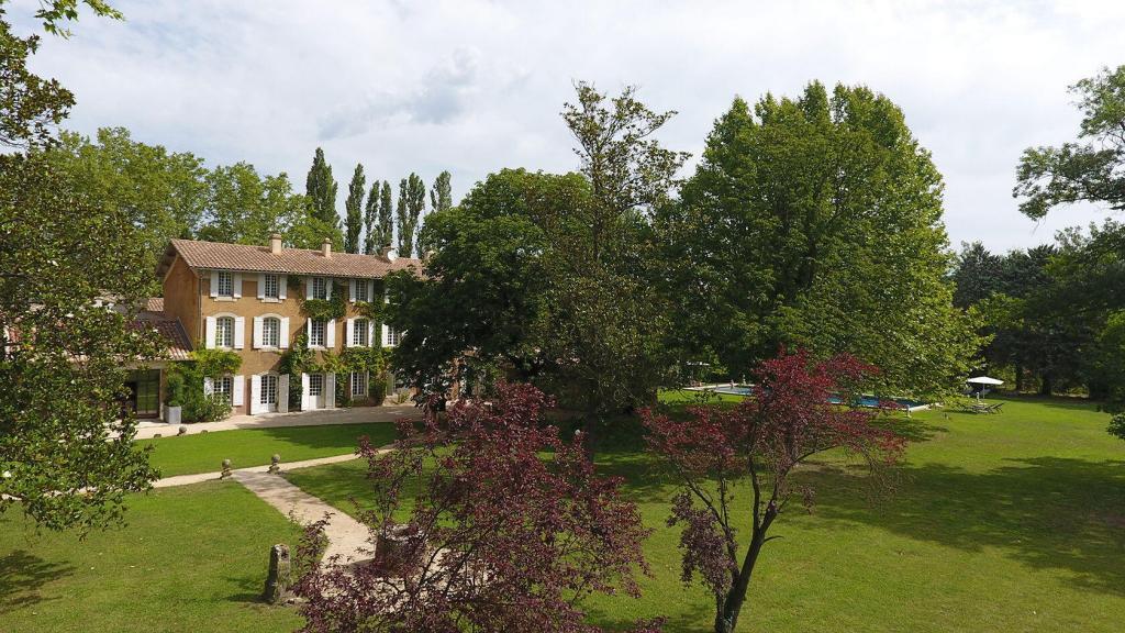 Domaine de Palerme Exterior