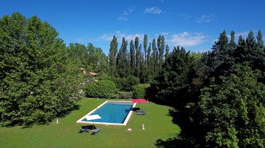 Domaine de Palerme Pool