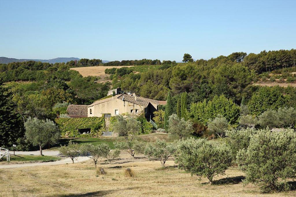 Auberge La Fenière Cuisine Libre Luberon Views