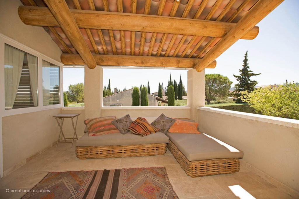 Terrace Holiday Rentals Provence Emotional Escapes