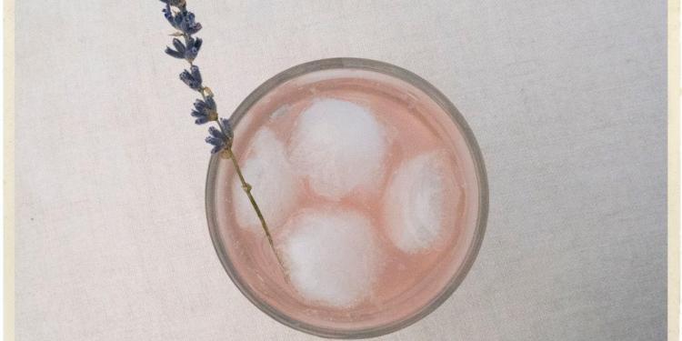 Lavender Mint Meyer Lemonade @AtableenProvence