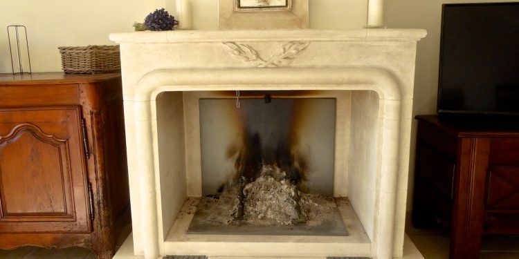 House Renovating Lourmarin @ShutrsandSunflowers