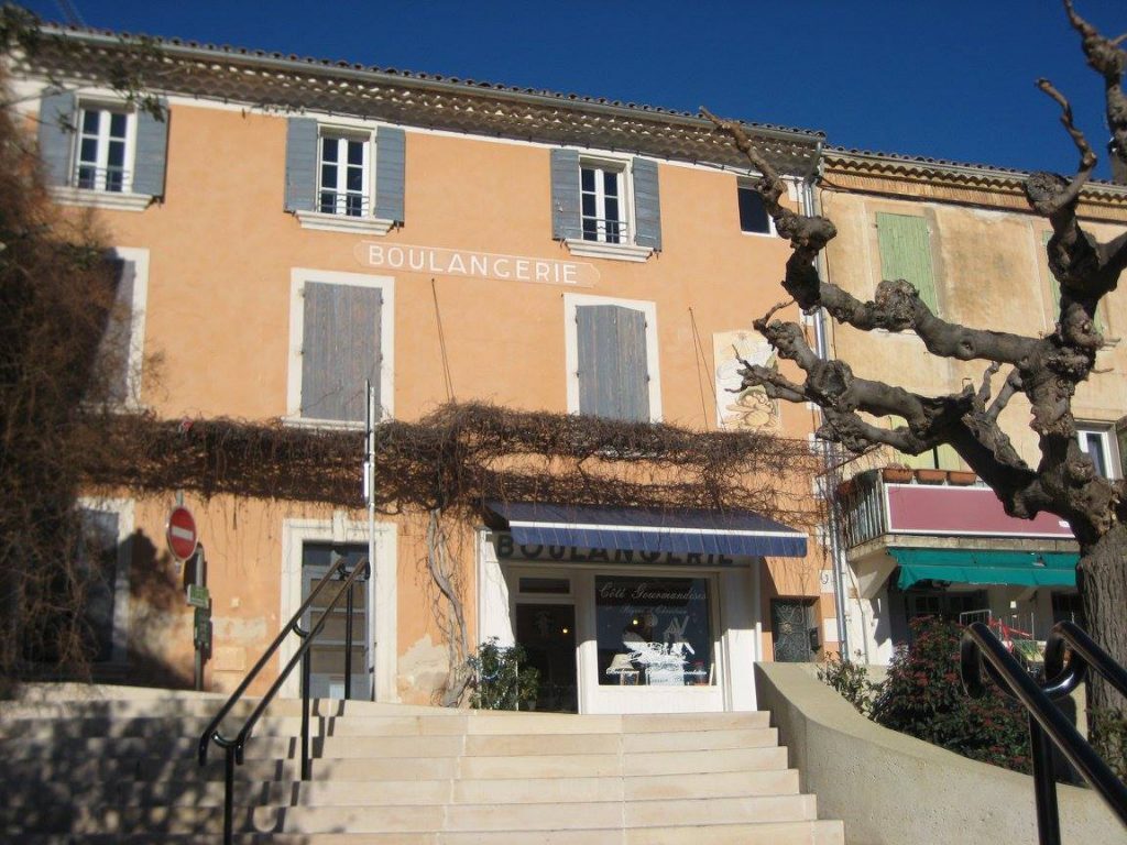 Genuine Provence Experiences Boulangerie St Saturnin-lès-Apt Jane Dunning