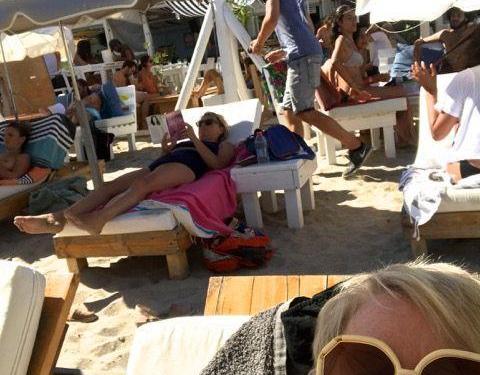 Sète Seashore Provencal Lifestyle Retirement Adventure Deborah Bine Barefoot Blogger