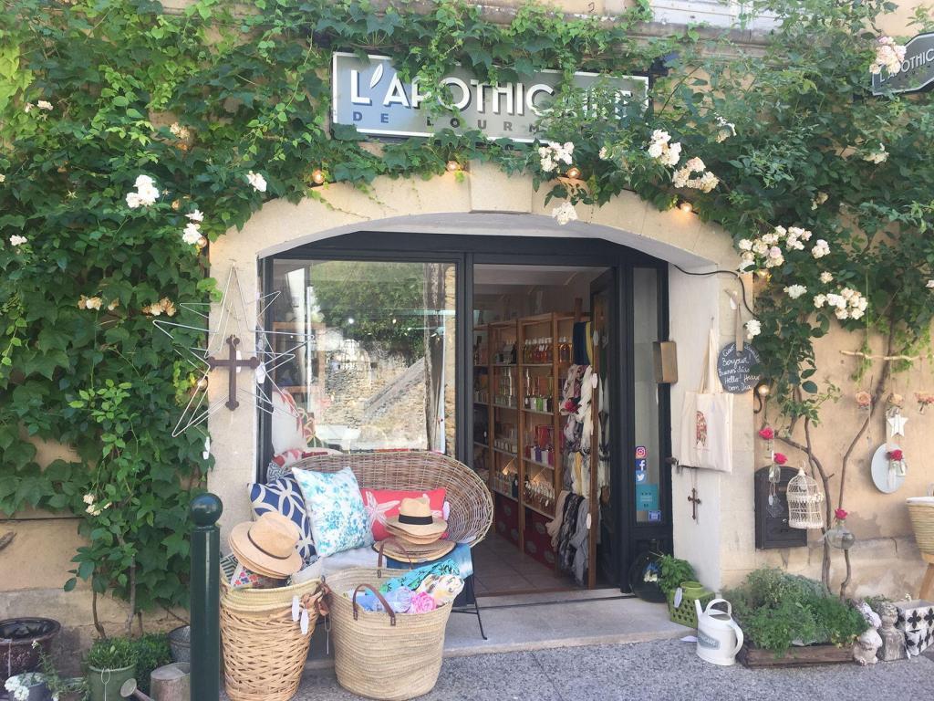 Provencal Boutiques Gout et Voyage