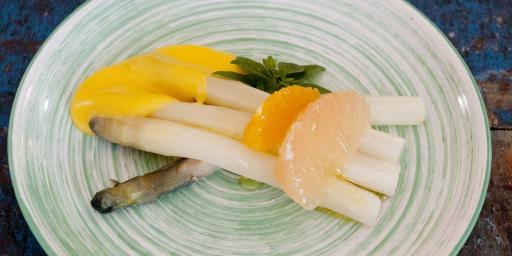 Spring Recipe Asparagus Asparagus with Orange Maltaise Sauce