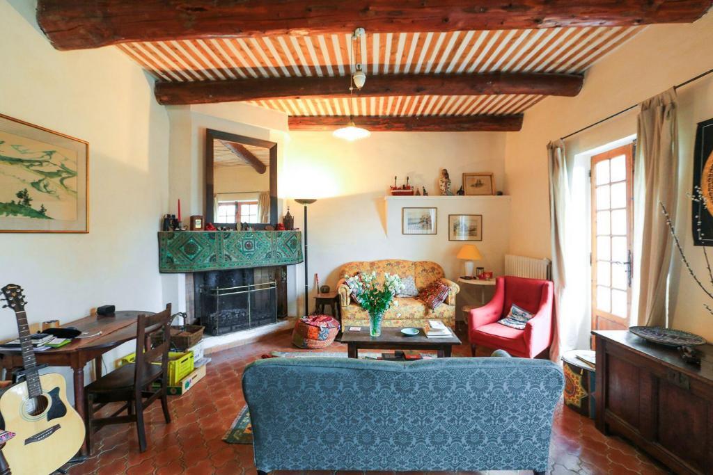 Goult Summer Rental Luberon Provence Hameau Living Room