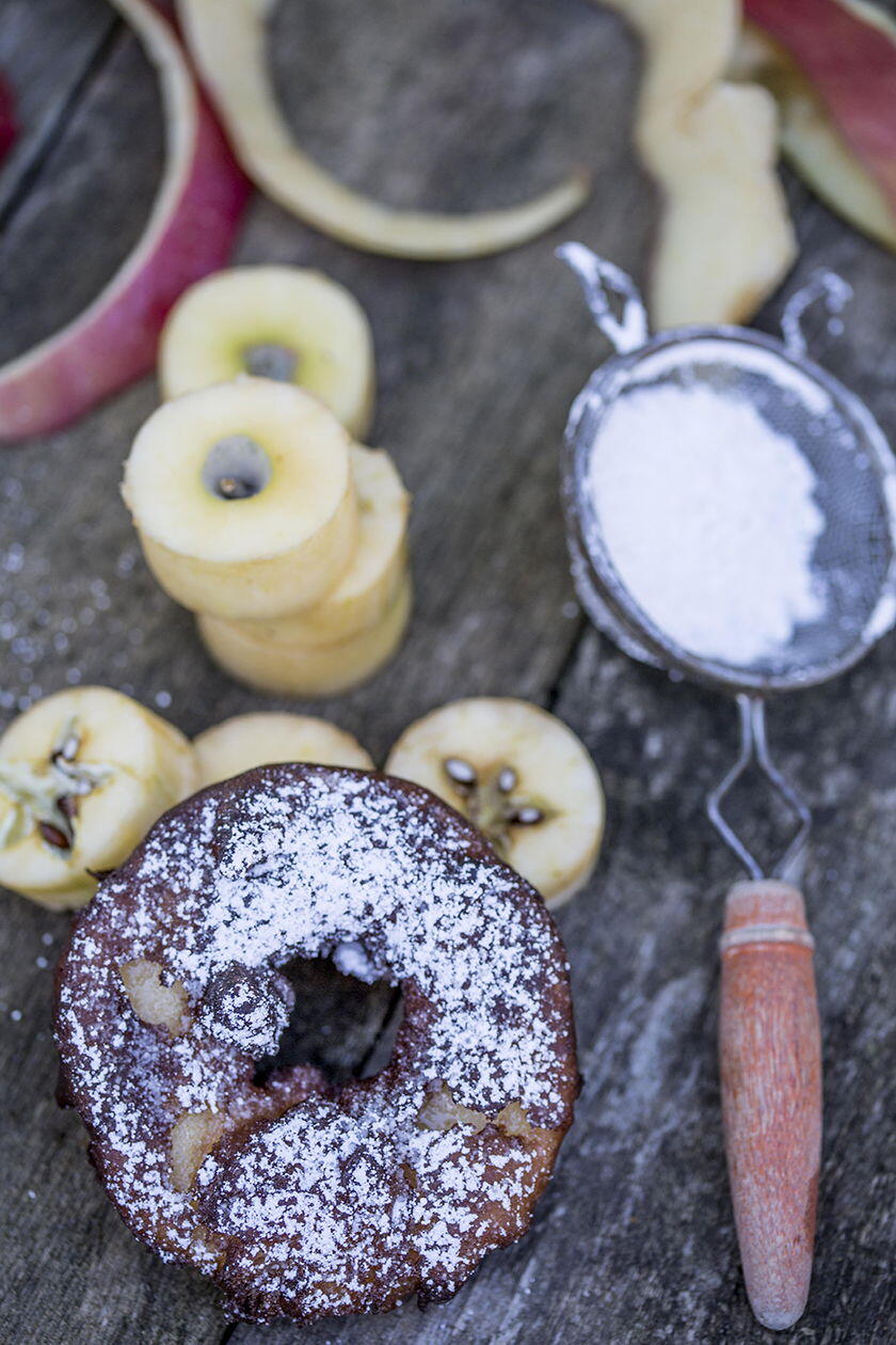 Homemade Apple Beignet Caramel Ice Cream