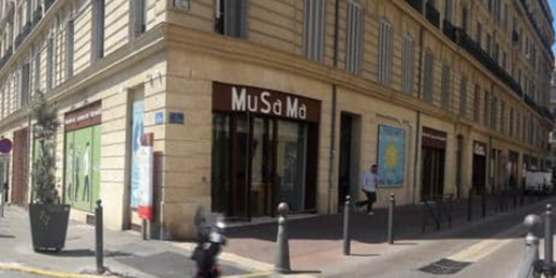 MuSaMa Savon de Marseille Display