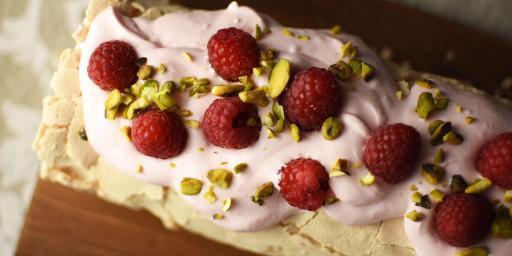 Dessert Meringue Roulade