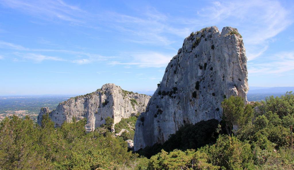 Alpilles Hiking Tips Top Summit Hikes - Perfectly Provence