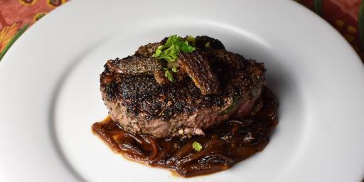 Steak au Poivre et echalotes