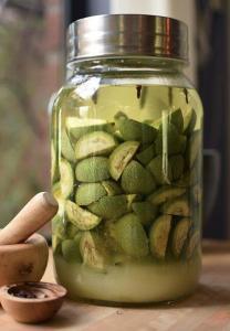 Green Walnuts for Nocino Liqueur de Noix