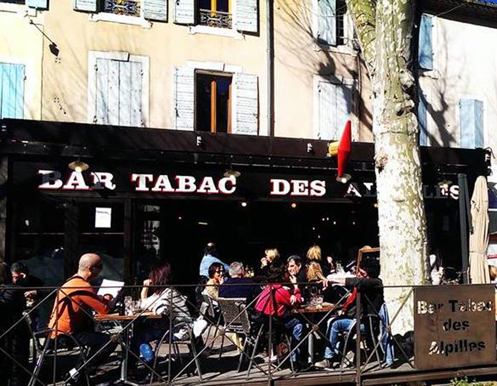 Market Bar des Alpilles St Remy