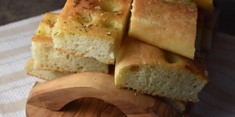 Italian Focaccia Provencal Fougasse