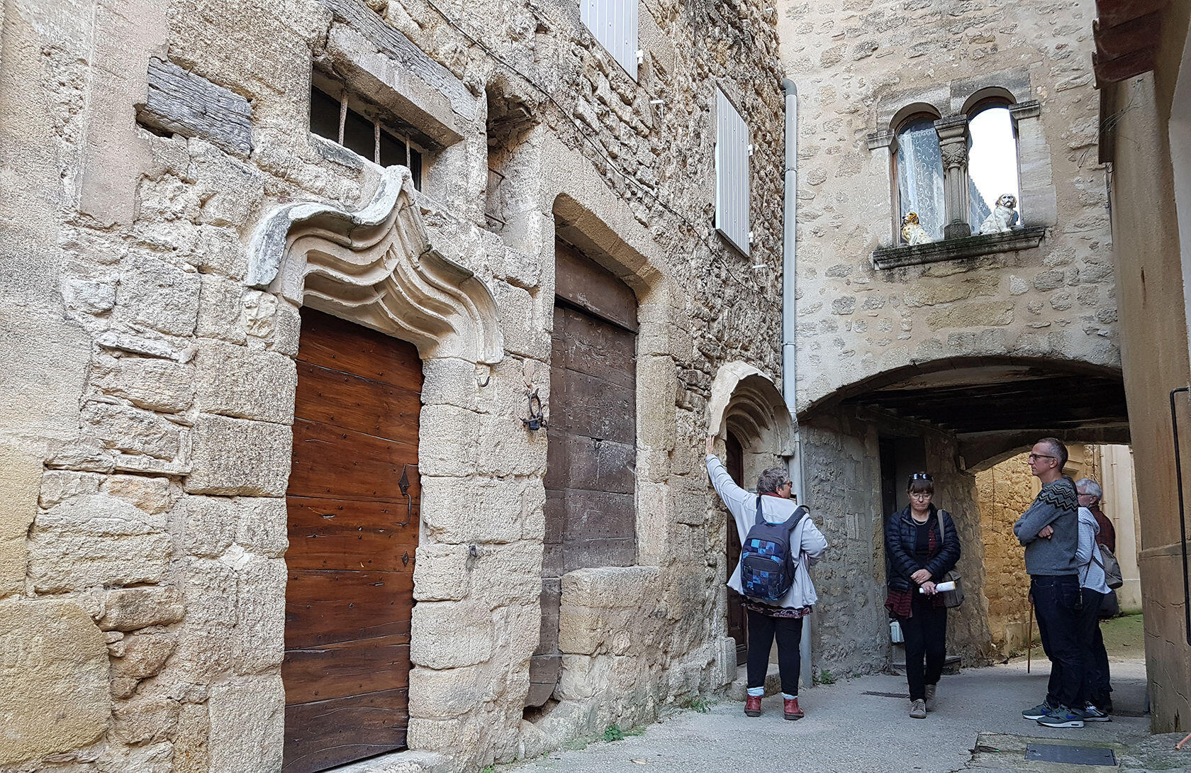 Exploring Villages in Provence