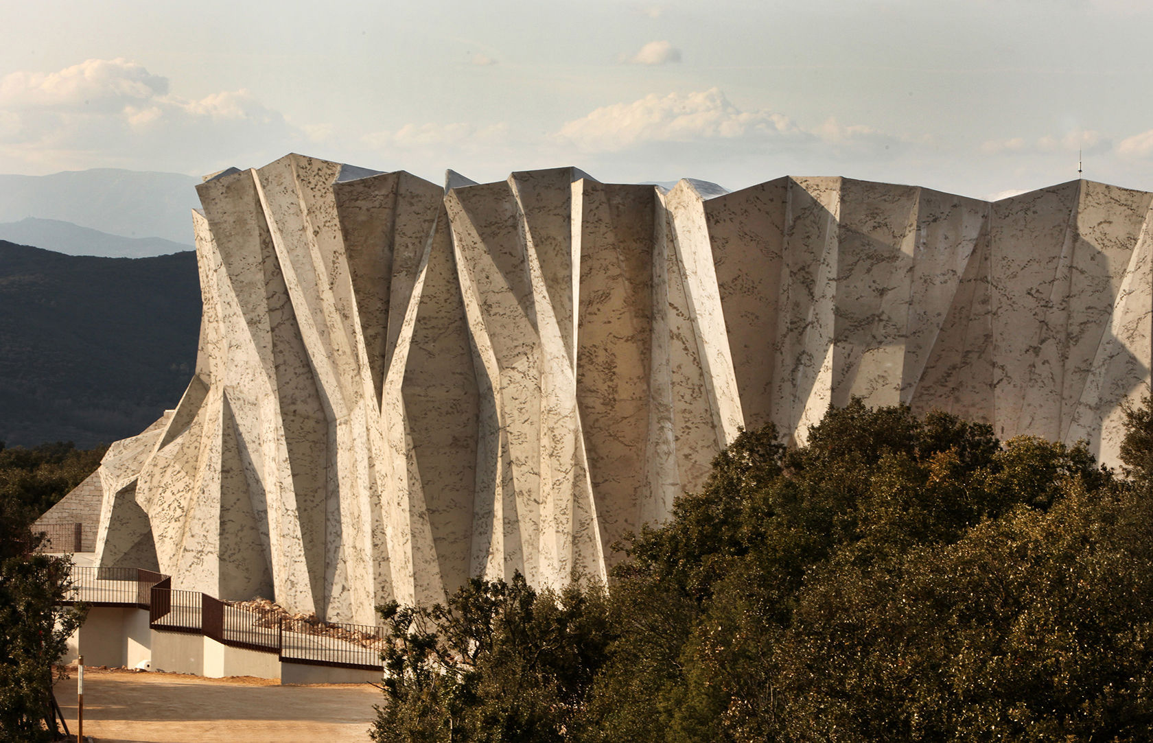 Grotte Chauvet 2 At Caverne Du Pont D Arc A Time Warp Perfectly Provence   Grotte Chauvet Pont D’Arc Grotte Chauvet Pont D’Arc La Caverne Du Pont DArc @ Fabre Speller Architectes Atelier 3A F. Neau Scène Sycpa Photo Patrick Aventurier 2 