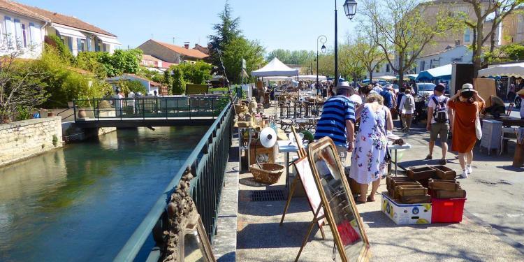 Isle-sur-la-Sorgue Antiques