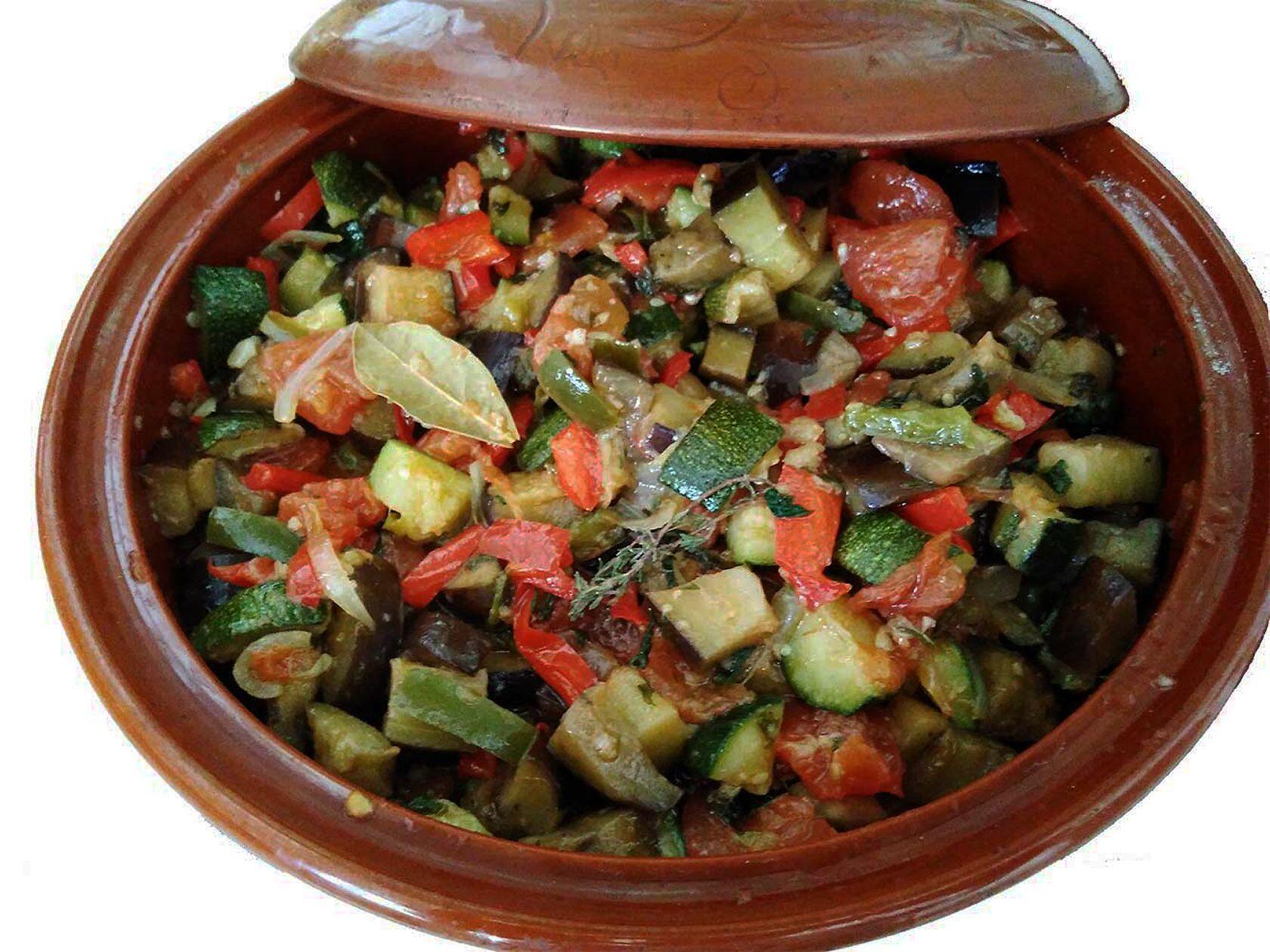 Provencal Ratatouille Recipe Traditional Terracotta Casserole Pottery