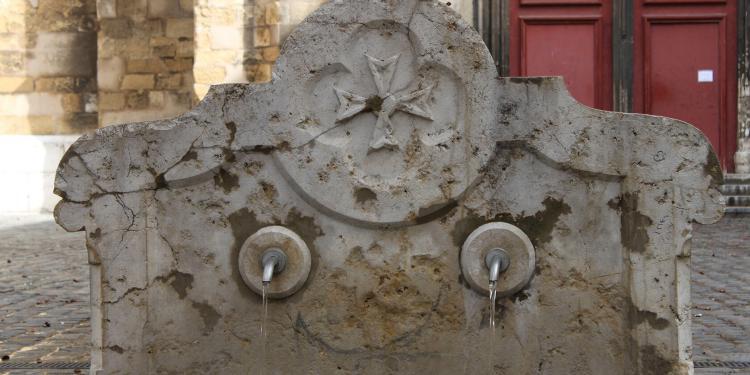Walking Tour Fountains Aix Jean Malte