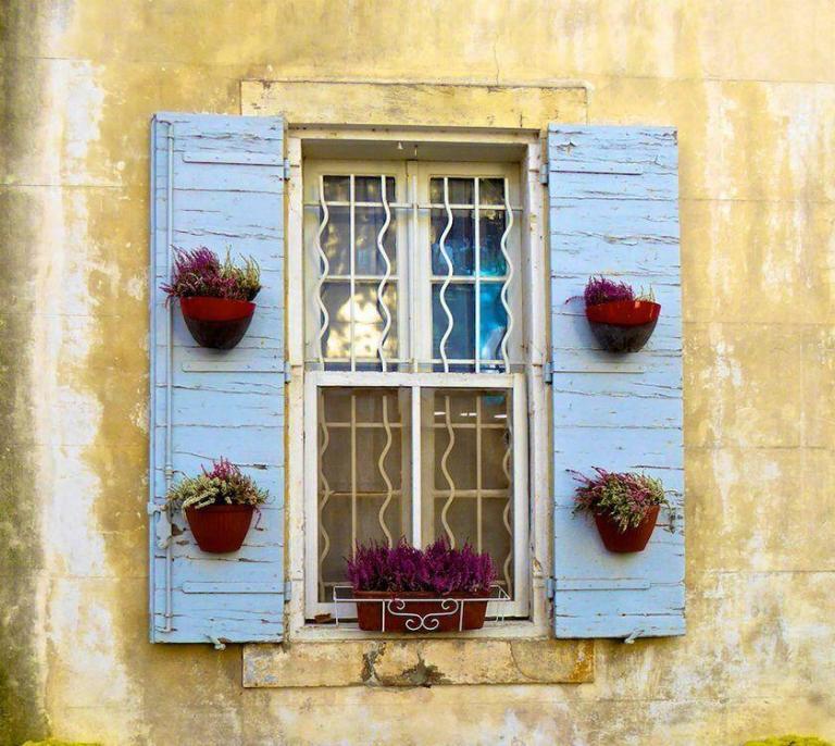 Bells, Shutters and Stone Traditional Architecture in Provence ...