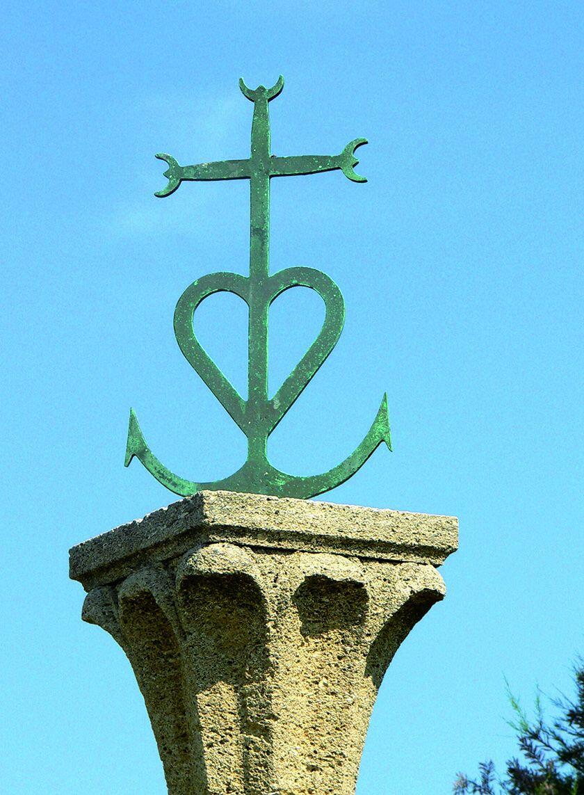 Camargue Cross croix gardiene Guides Discovering Secret Provence