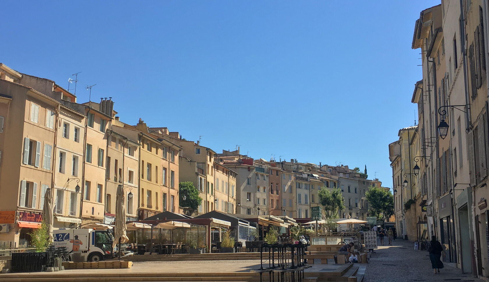 Places Discover Aix-en-Provence Favourite Cities Provence Place des Cardeurs