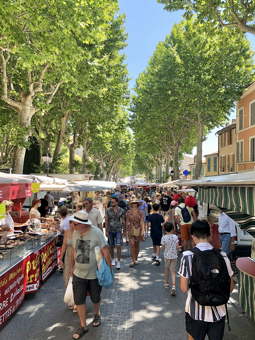 Lorgues Market stalls