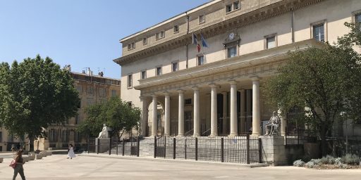 Palais du Justice. Place des Prêcheurs