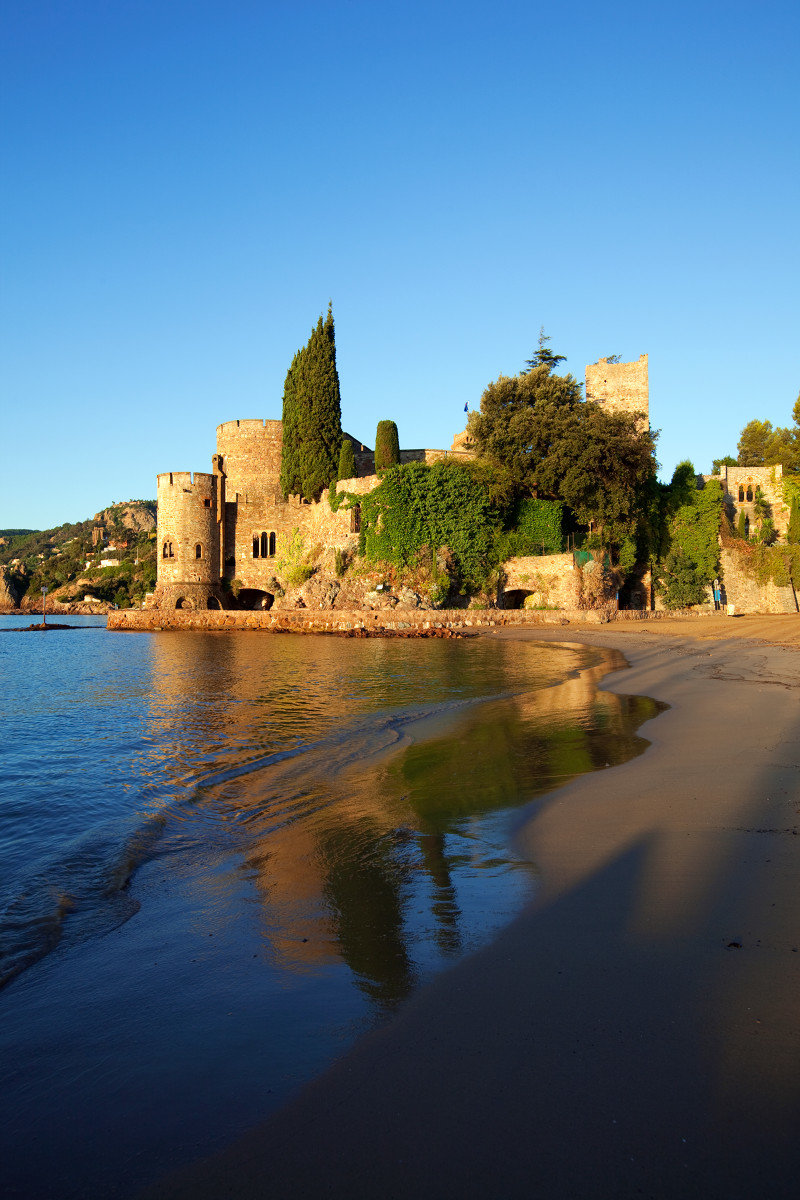 Remarkable Mediterranean Gardens of the French Riviera - Perfectly Provence