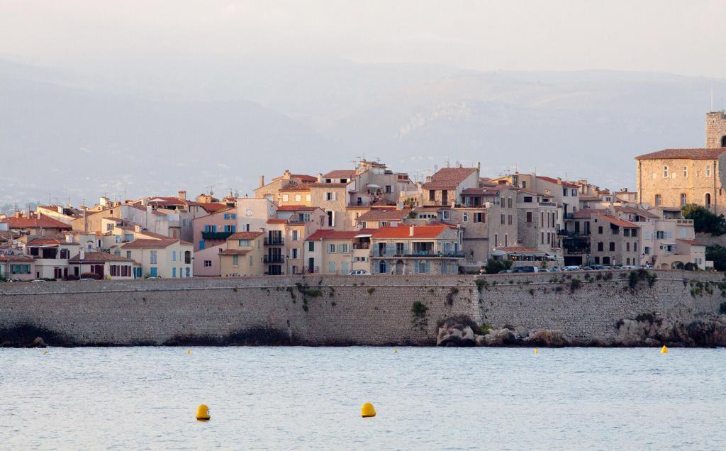 Insiders Tips for your Visit to Lovely Antibes - Perfectly Provence