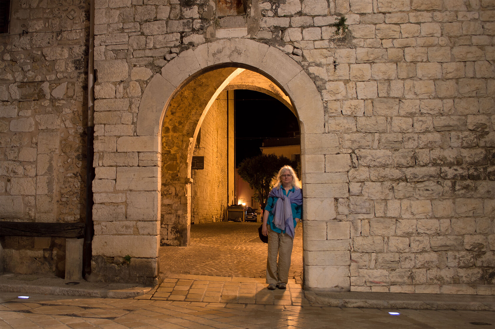 Carole Richmond in the Vence old town at night