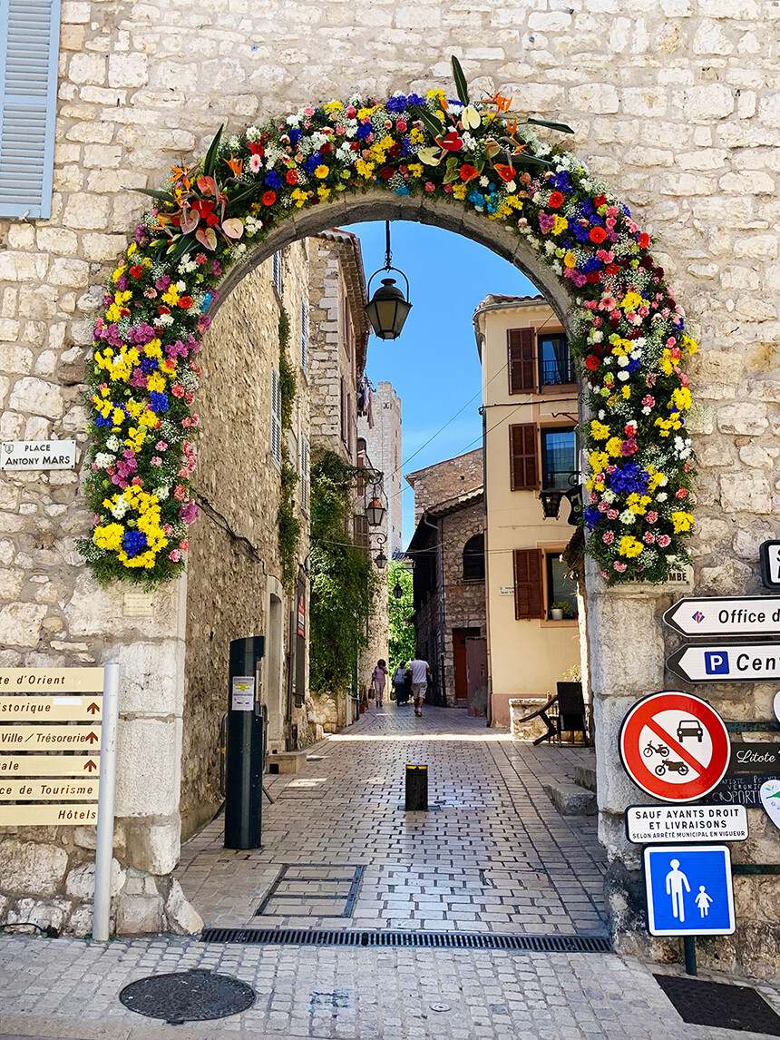 The Porte d’Orient in Vence decorated for Easter