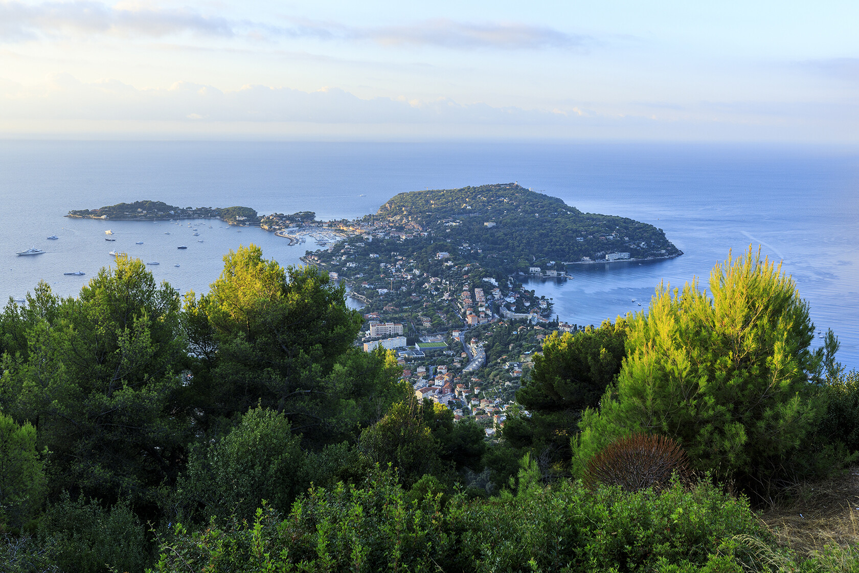 Ombord let at håndtere Ewell Our Ideas for Spending a Day in Saint-Jean-Cap-Ferrat - Perfectly Provence