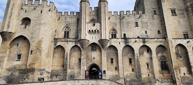 Pope's Palace Explore Avignon's Famous Sites
