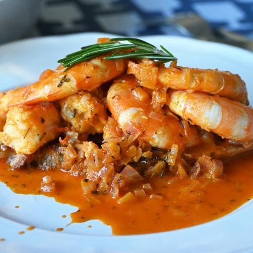 Shrimp in a Sweet Paprika Sauce Crevettes aux Paprika Doux