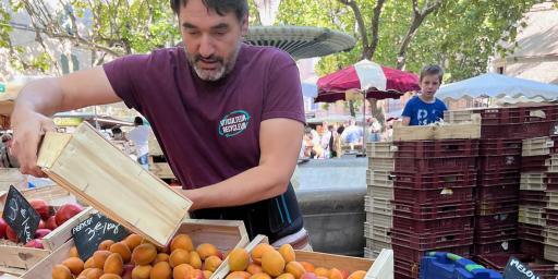 Uzès Weekly Markets in Place aux Herbes