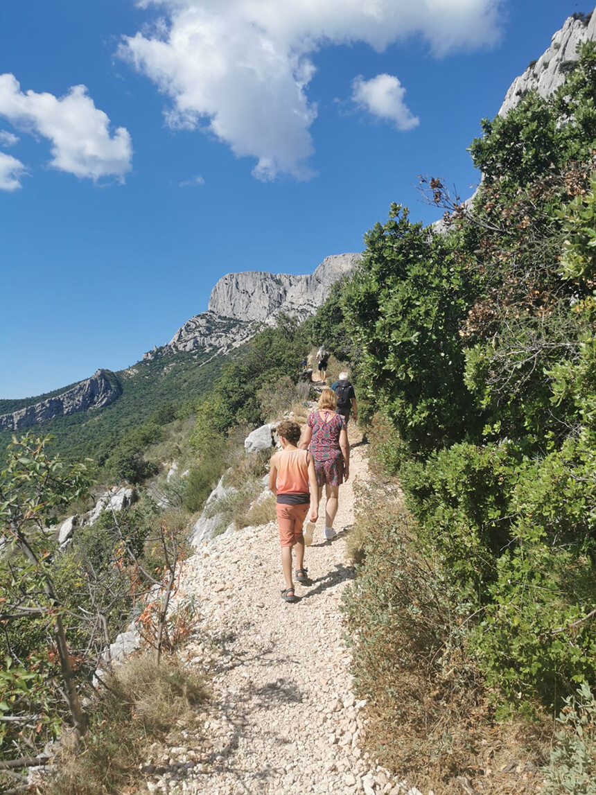 Hiking Mont Sainte Victoire