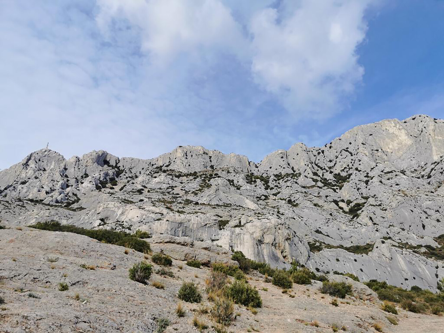 Hiking Mont Sainte Victoire