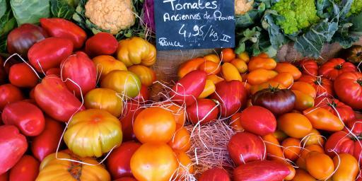 Art of Food Cooking Provence market Tomatoes