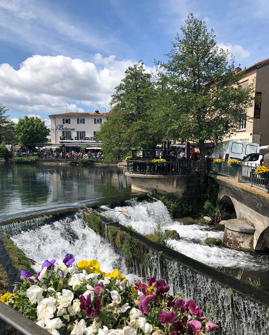 Isle sur la Sorgue Village and River