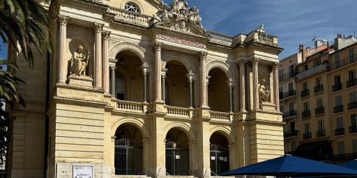 Old buildings Reasons to Visit Toulon