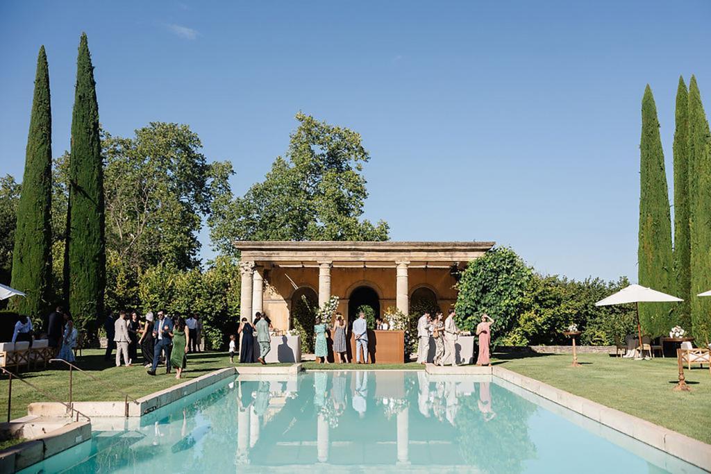 Et Volia Weddings in Provence