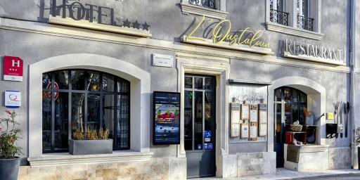 L'Oustaloun Maussane Hotel Restaurant